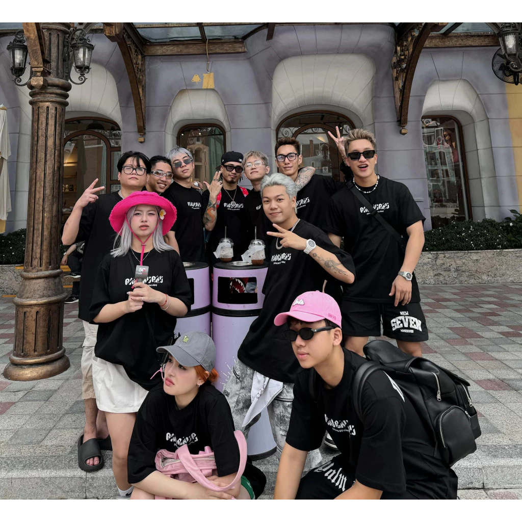 DirtyCoins The Underdogs T-shirt - Black