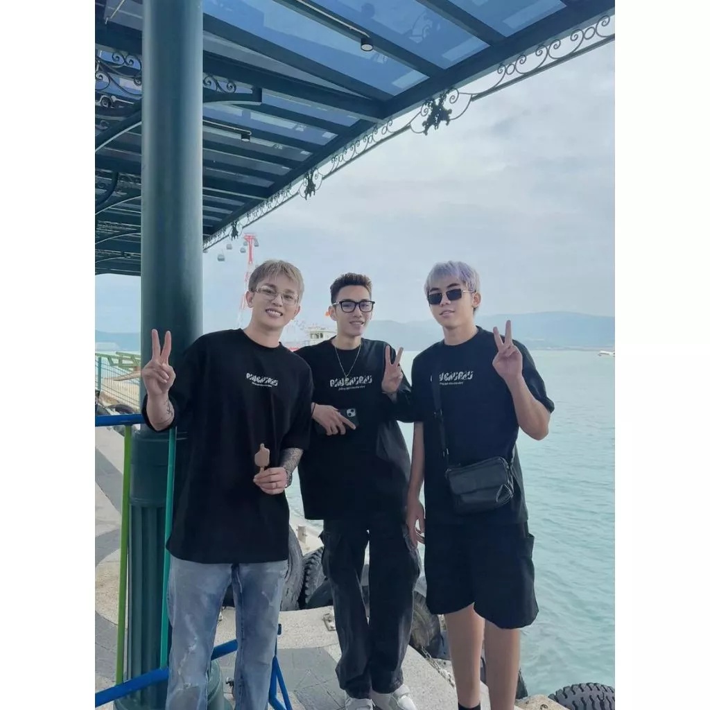 DirtyCoins The Underdogs T-shirt - Black