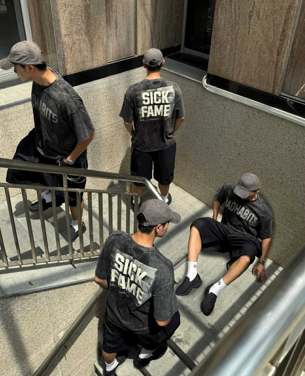 SICK FAME TEE - BAD HABITS