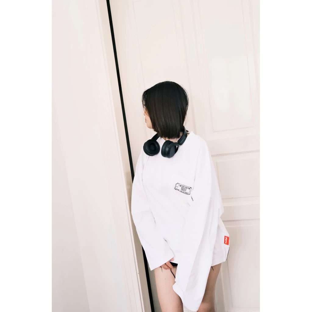 Áo Thun Tay Dài TRAFFY 77Fragile -THIS SIDE UP Form Oval Stargirl/ Starboy Cotton 2 Chiều Unisex